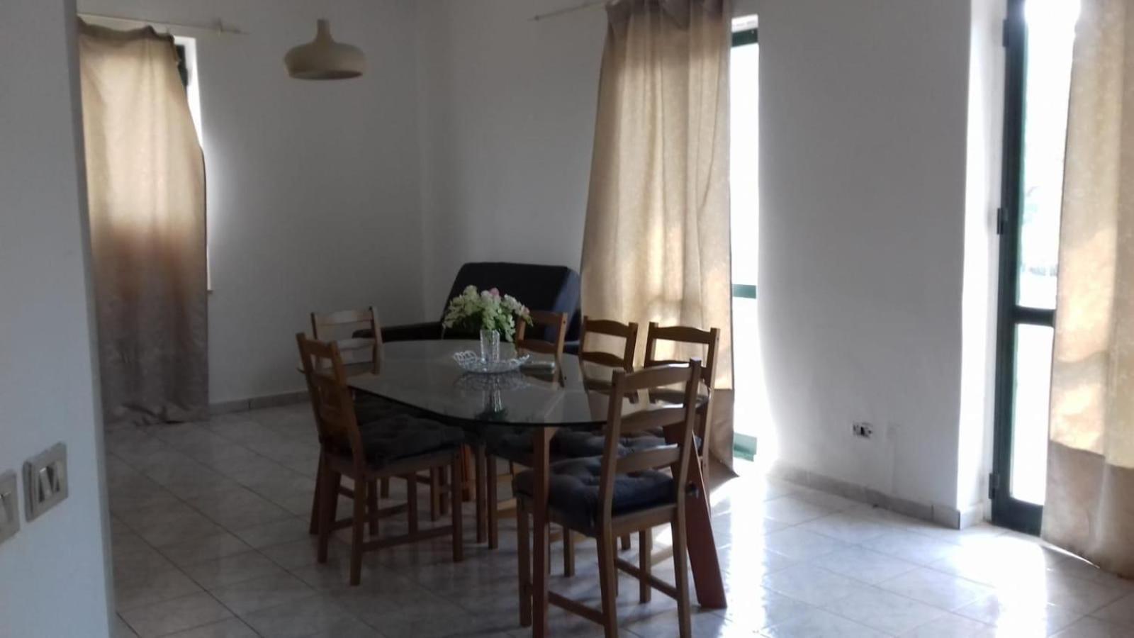 Oasi Erika Villa เพสตุม ภายนอก รูปภาพ