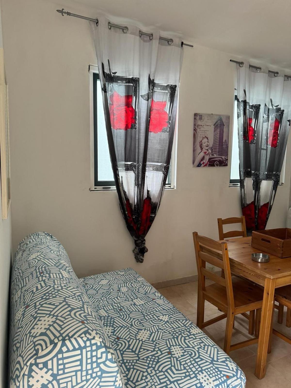 Oasi Erika Villa เพสตุม ภายนอก รูปภาพ